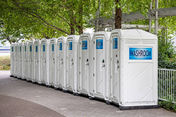 Best Portable bathroom rental  in Miamisburg, OH